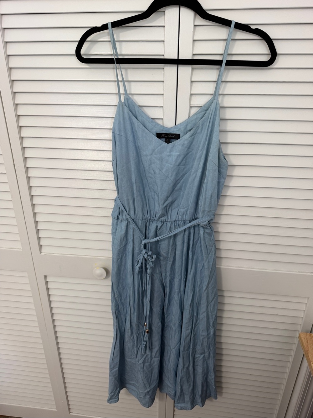 Honey Punch Light Blue Midi Dress with Spaghetti Straps Size L
